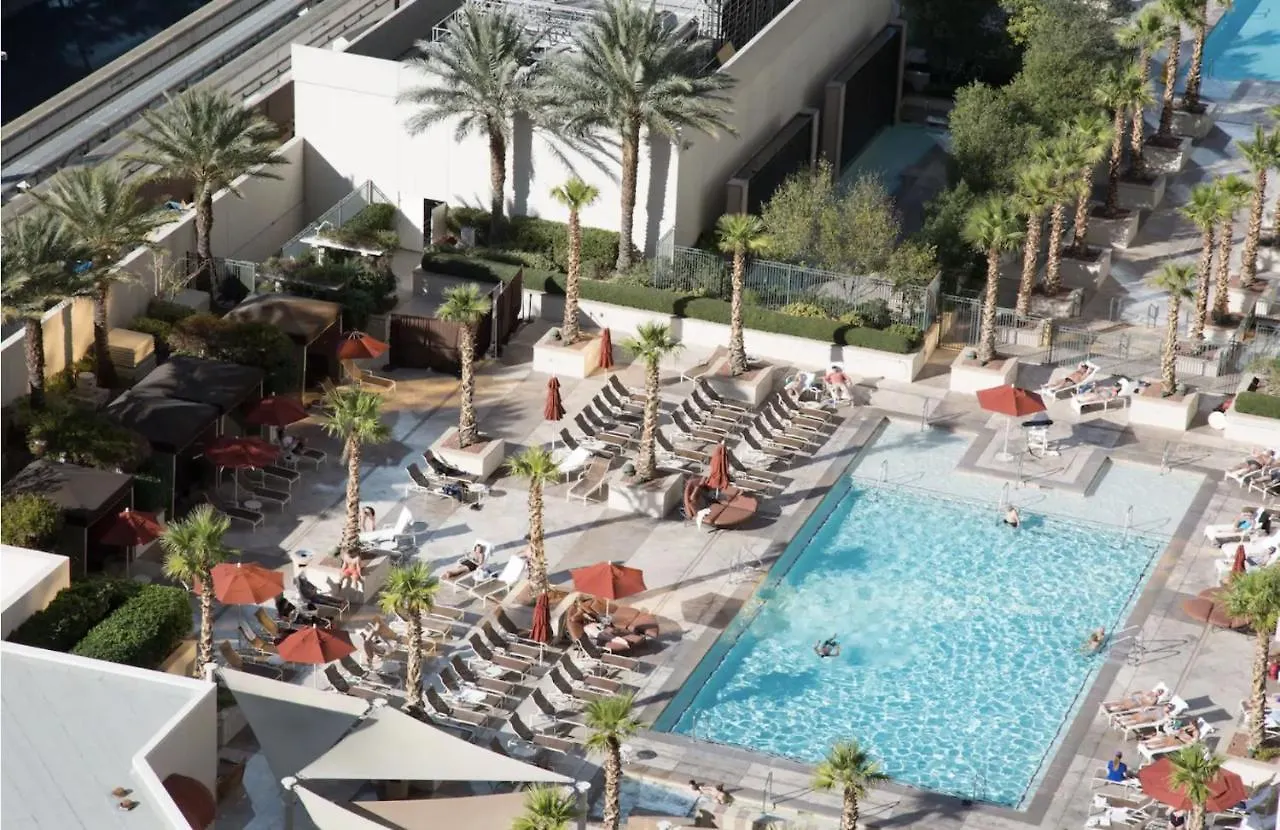 Strip View Balcony Suites - No Resort Fee ! ラスベガス 0*,